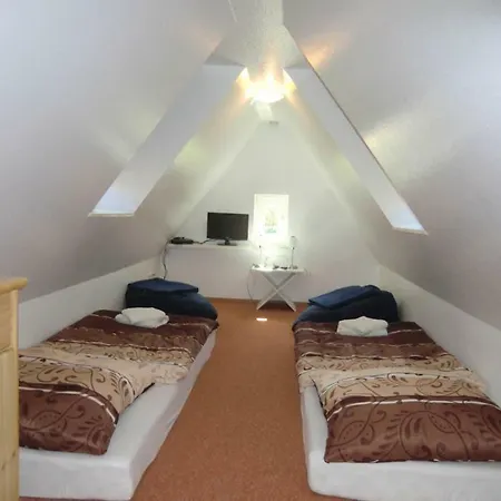 Haus Deckstein ~eg~ *